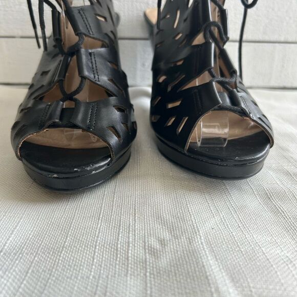 CL by Chinese Laundry Way-015 Black Preforated Lace Up Block Heel 8.5 - Picture 5 of 9